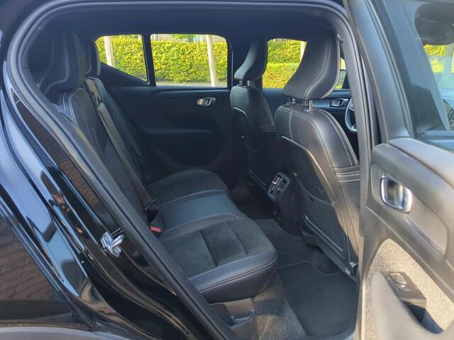 Volvo XC40 Recharge P8 AWD R-Design NL-AUTO | GOOGLE AUTOMOTIVE | 408 PK
