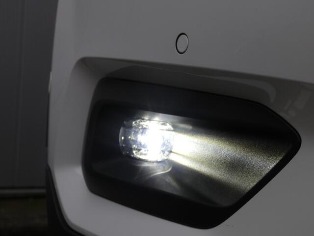 Volvo XC40 2.0 T5 AWD R-Design | Panoramadak | Harman/Kardon | Pilot Assist | Org. NL