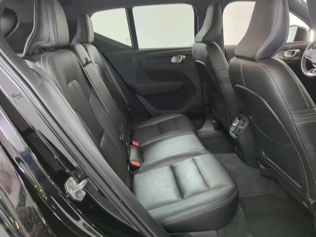 Volvo XC40 Recharge P8 AWD R-Design NL-AUTO | LEDER | CAMERA