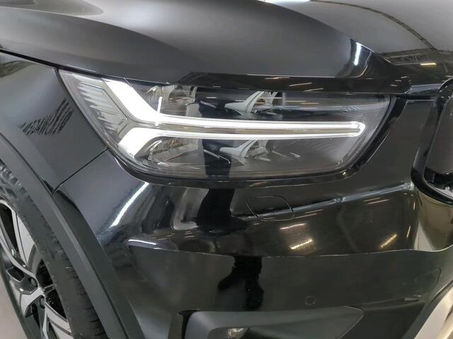 Volvo XC40 Recharge P8 AWD R-Design NL-AUTO | LEDER | CAMERA