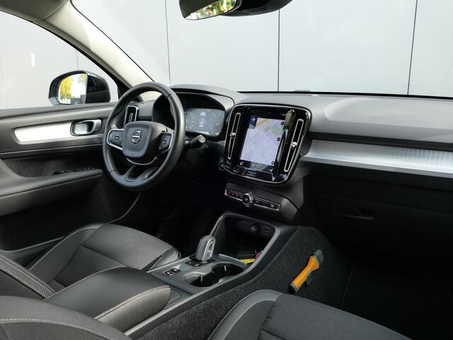 Volvo XC40 T4 AUT Momentum Trekhaak / Camera / Apple carplay&Android auto