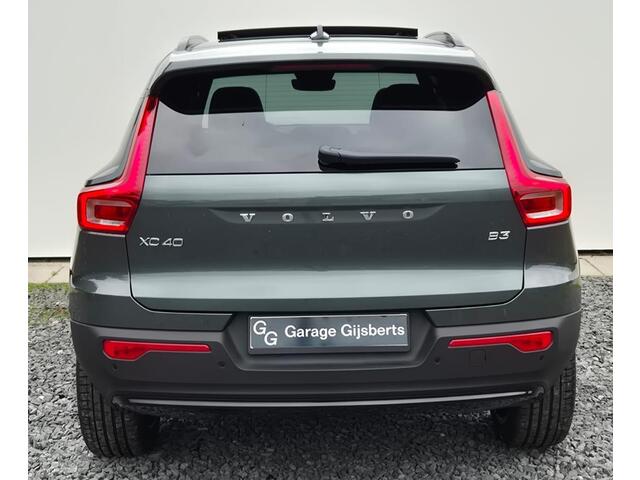Volvo XC40 2.0 B3 Ultra Dark MY 2026 - 20" Wielen - Panorama dak - Lighting - H/K Audio - 360 Camera - Alarm - Climate - Privacy Glass - R980 interieur