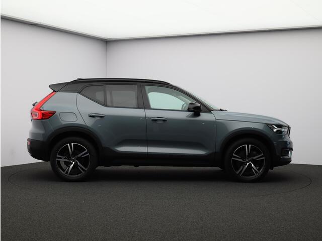 Volvo XC40 T5 Recharge R-Design / Trekhaak / Adapt. cruise / Elektr. bed. stoelen / Full led / Keyless / Stoel+stuurwielverwarming