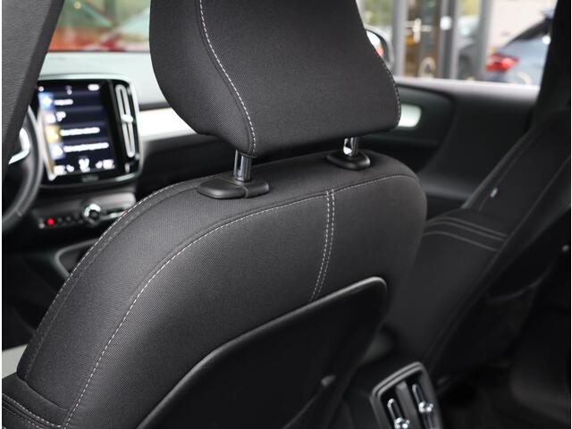 Volvo XC40 1.5 T4 Recharge Inscription Expression 211PK