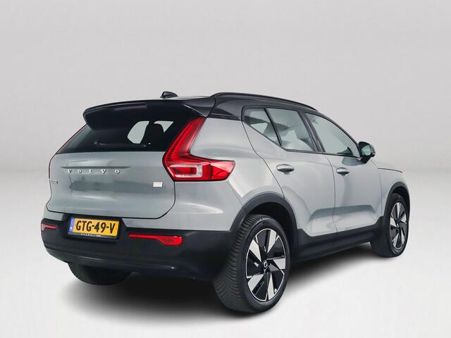 Volvo XC40 Single Motor Extended Range Plus 82 kWh | Parkeercamera | Stoel- en Stuurverwarming | Trekhaak