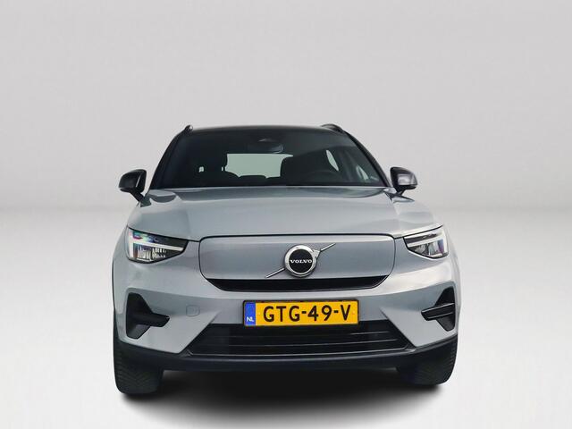 Volvo XC40 Single Motor Extended Range Plus 82 kWh | Parkeercamera | Stoel- en Stuurverwarming | Trekhaak
