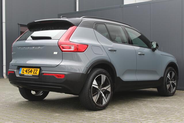 Volvo XC40 1.5 T4 Recharge R-Design | Incl. 12 maanden garantie | Harman/Kardon Audio | Stoel/Stuurverwarming | Schuif/kantel dak | Apple Carplay/Android Auto | Navigatie | Lichtmetalen velgen | Bestuurderstoel met geheugen | DAB | Bluetooth