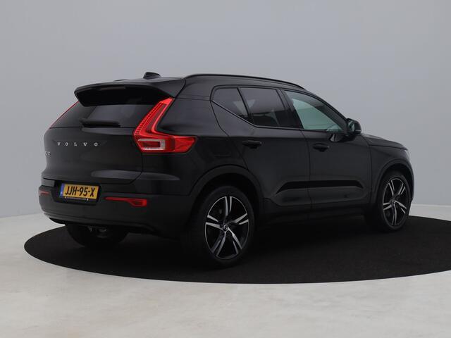 Volvo XC40 1.5 T5 Recharge R-Design | CAMERA | KEYLESS | LEDER | STOEL- EN STUURVERW.