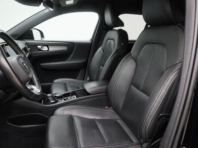 Volvo XC40 1.5 T5 Recharge R-Design | CAMERA | KEYLESS | LEDER | STOEL- EN STUURVERW.