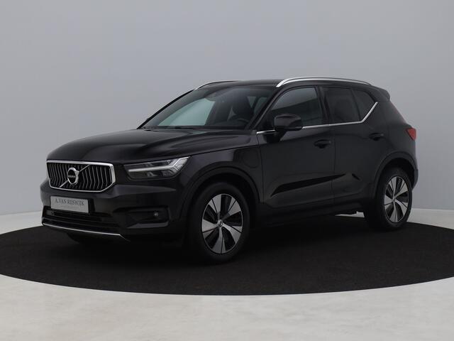 Volvo XC40 1.5 T5 Recharge Business Pro | CAMERA | KEYLESS | STOEL- EN STUURVERW.