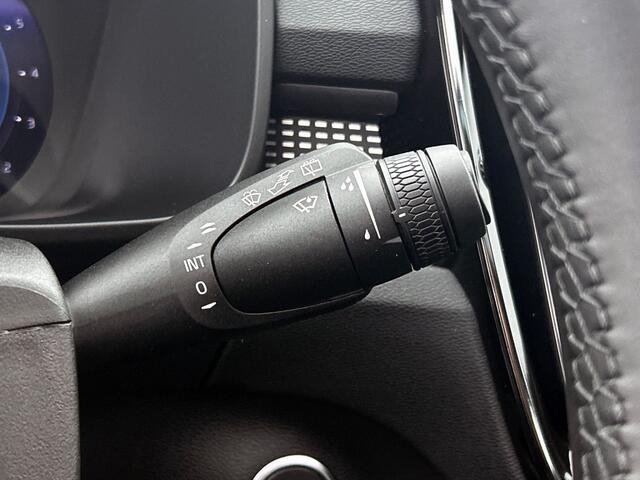 Volvo XC40 B3 Dark | Nubuck | Pano | Climate Pack | Pilot Assist | Memory S