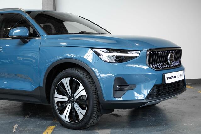 Volvo XC40 T4 Recharge Inscription | Panoramadak | 360° Parkeercamera | Parkeersensoren voor + achter | Navigatie | Stoelverwarming | Navigatie | Lichtmetalen velgen | BLIS | Adaptive Cruise Control | Dealeronderhouden