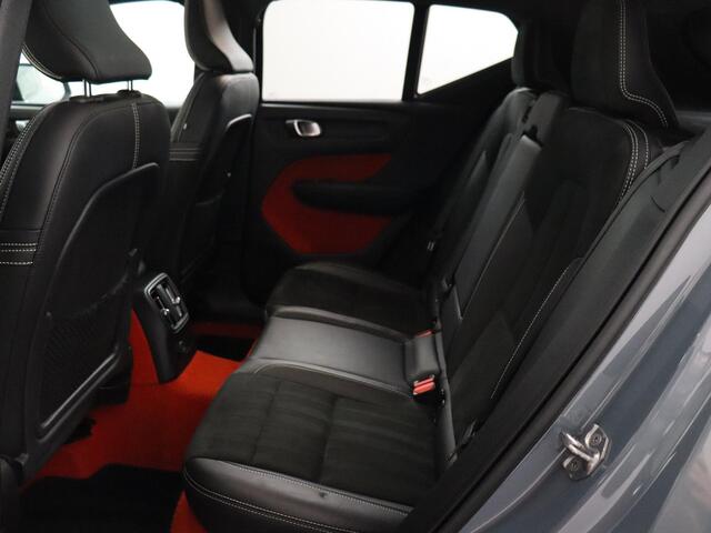 Volvo XC40 1.5 T5 Recharge R-Design UNIEK | Trekhaak | Panoramadak | 360° Camera | Zeer Compleet!!