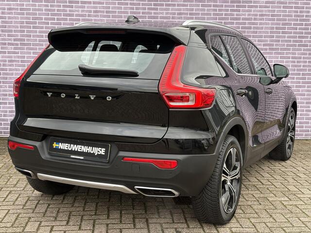 Volvo XC40 1.5 T5 Twin Engine Inscription | 360 cam | 19"licht metalen velgen | Lederen bekleding | Memory | elektrisch verstelbare stoelen | stoel verwarming | Harman Kardon | Bliss | Adaptieve cruise control |