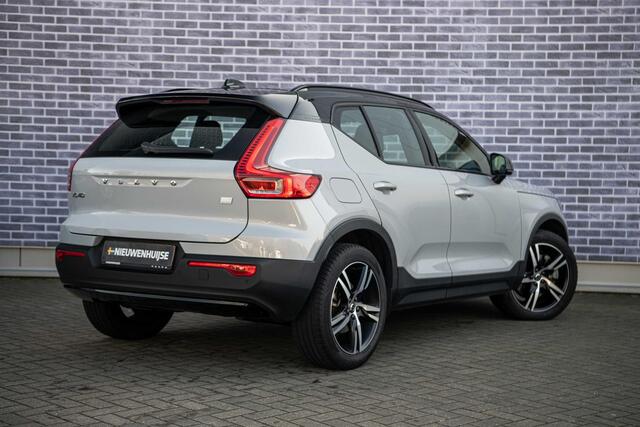 Volvo XC40 1.5 T4 Recharge R-Design | Trekhaak | Power Seats | Adaptive Cruise | Stoel & Stuurverwarming | 19" | Memory |
