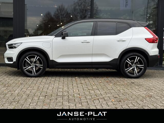 Volvo XC40 1.5 T5 Recharge R-Design Pilot Assist | Camera |