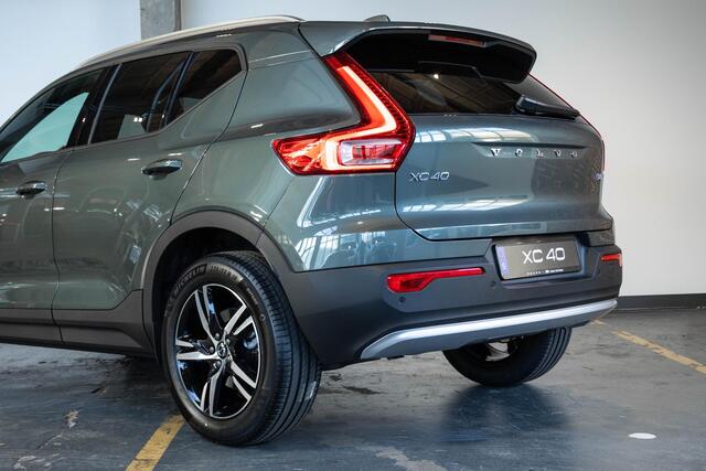 Volvo XC40 2.0 B3 Business Edition | Adaptieve Cruise Control | Pilot Assist | Stoel/Stuurwielverwarming | Harman Kardon Premium Audio | Extra Getint Glas | Google Infotainment | 18" Lichtmetalen Velgen |