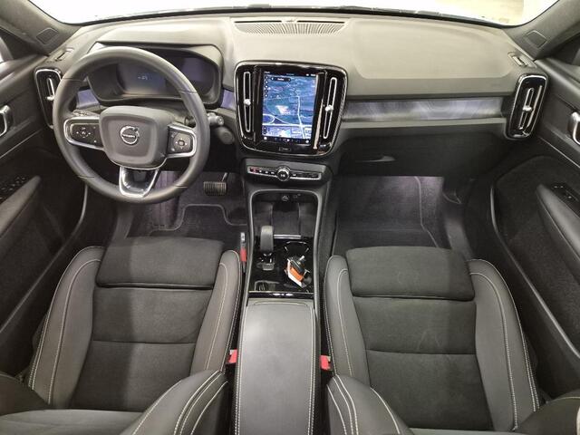 Volvo XC40 Recharge Plus 70 kWh | Adaptieve cruise controle | Blis | Microtech | Keyless Entry | Google auto |