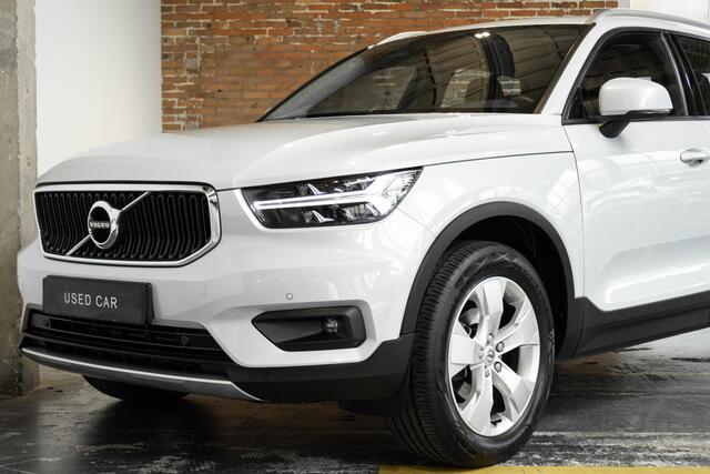 Volvo XC40 T2 Automaat Business Pro | Adaptive cruise control | Parkeersensoren voor + achter | Parkeercamera | Volvo on Call | Stuurwielverwarming | Comfortstoelen | Volvo on Call | Dealeronderhouden