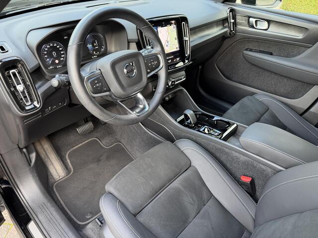 Volvo XC40 1.5 T5 Plus Dark Recharge Plug-in Hybrid Plus Dark