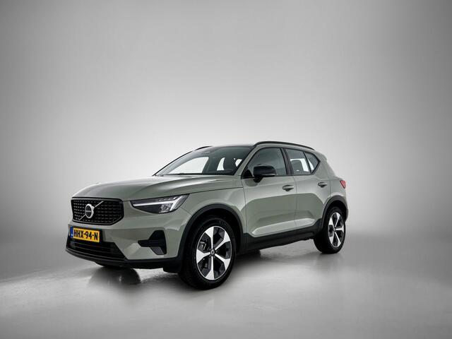 Volvo XC40 2.0 B4 Plus Dark | Trekhaak | Blis | Harman Kardon Audio |