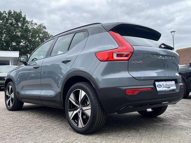 Volvo XC40 1.5 T5 Recharge R-Design 262pk | ZUID | Parking pack | 1.800 Kg trekgewicht