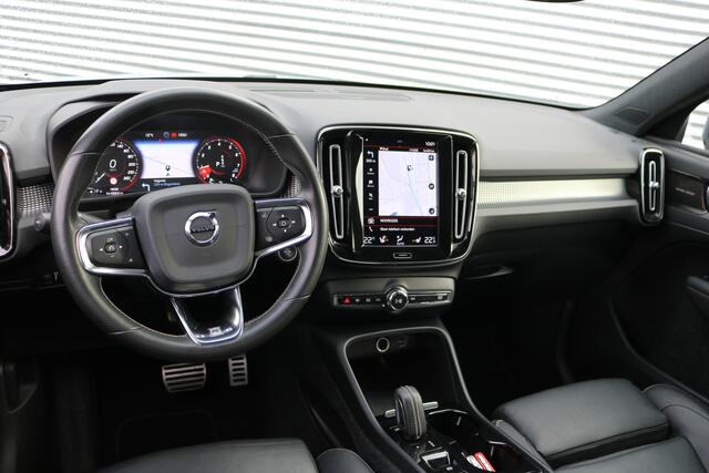 Volvo XC40 2.0 T5 AWD R-Design 248PK (Panoramadak Sportleder/Memory Carplay ACC Blis HarmanKardon Camera Keyless Standkachel Full-Led Trekhaak Pdc V+A)