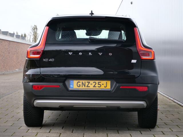 Volvo XC40 1.5 T5 Recharge 262 Pk Automaat Leer / Navigatie / DAB / Apple Carplay
