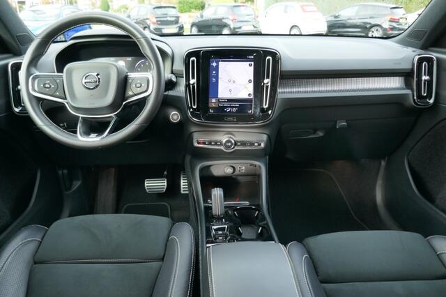 Volvo XC40 1.5 T3 R-DESIGN PANO/STOELVERW./ELEKTR.ACHTERKLEP/TREKHAAK