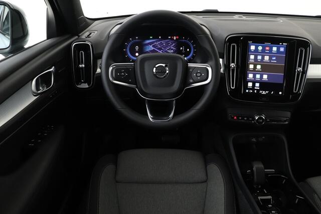Volvo XC40 B4 (M-HYBRID) PLUS DARK -CAMERA|ADAP.CRUISE|VERW.VOORRUIT|TREKHAAK|HARMAN/KARDON