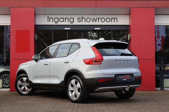 Volvo XC40 1.5 T2 Momentum Business | Origineel NL | Dealer Onderhouden | Camera | Trekhaak | ACC | Navigatie |