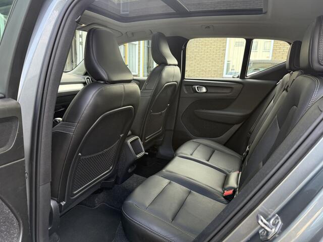 Volvo XC40 1.5 T3 Inscription Panoramadak, Leer, Camera