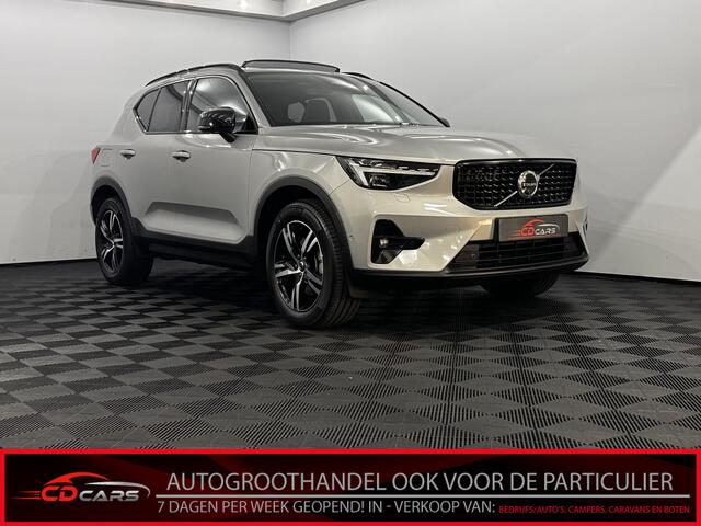 Volvo XC40 B2 2.0 B4 AWD Plus Dark Leder, Pano, 360 Camera, Navi, Winterpakket, Harman/kardon, Cruise control adaptief, Keyless start