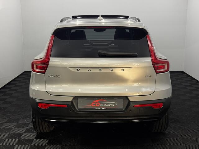 Volvo XC40 B2 2.0 B4 AWD Plus Dark Leder, Pano, 360 Camera, Navi, Winterpakket, Harman/kardon, Cruise control adaptief, Keyless start