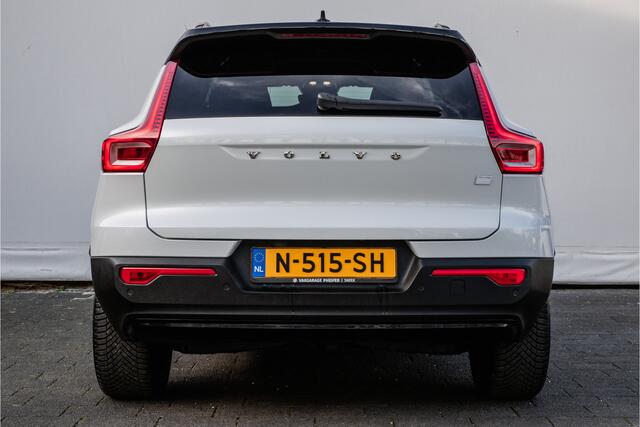 Volvo XC40 Recharge Core Trekhaak/ Stoel-stuurverwarming/ Camera/ Navigatie/ Carplay/ Contourstoelen