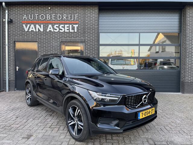 Volvo XC40 2.0 T4 R-Design Harman Kardon , Navi , Camera