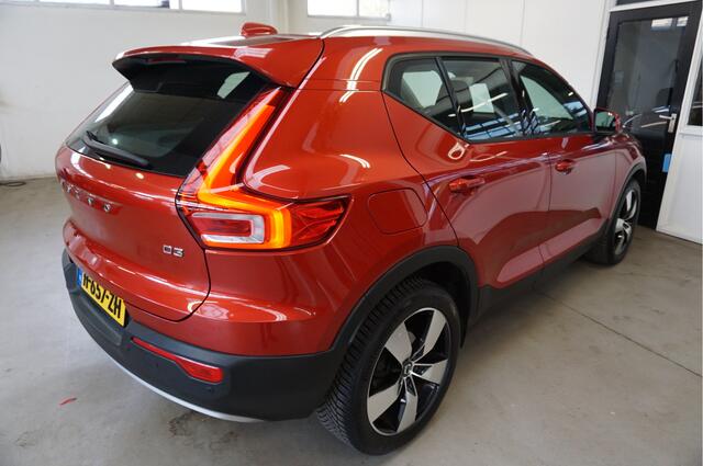 Volvo XC40 2.0 D3 Momentum Automaat Leder Parking-climate