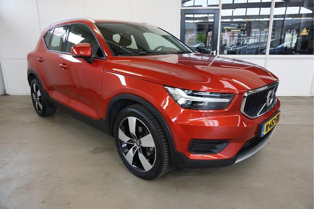 Volvo XC40 2.0 D3 Momentum Automaat Leder Parking-climate