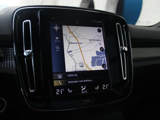 Volvo XC40 2.0 T5 AWD R-Design Intro Edition | GLAZEN DAK |