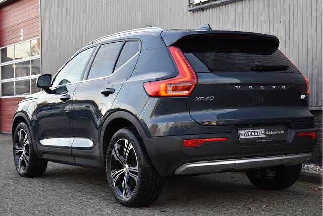 Volvo XC40 1.5 T4 Recharge Inscription Expression Comfortstoelen, Trekhaak, Camera, Carplay, Stoel/stuurverwarming, Elek. achterklep