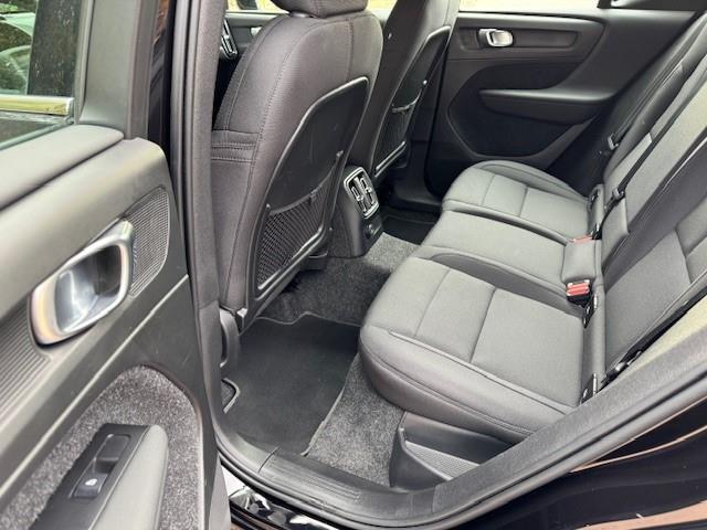 Volvo XC40 1.5 T5 RECHARGE 180PK BUSINESS PRO