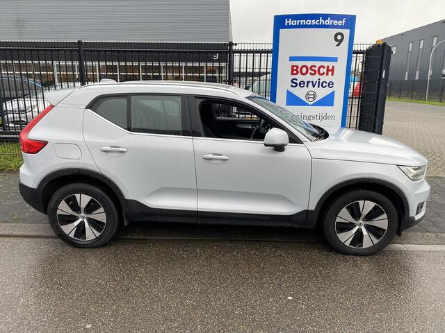 Volvo XC40 1.5 T5 Recharge aut. Business Pro met o.a. LED, navi, CarPlay, camera, etc.