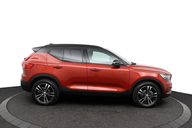 Volvo XC40 1.5 T2 R-Design Parkeer sensoren | Dodehoek | Dealer onderhouden