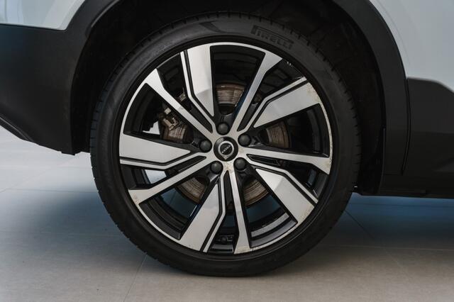 Volvo XC40 Recharge P8 AWD