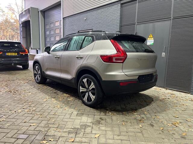 Volvo XC40 Recharge Core | Stoel+Stuurverwarming | Camera | 19 Inch