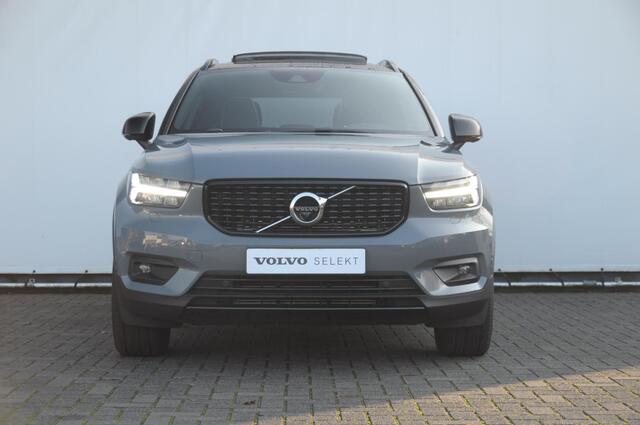 Volvo XC40 T5 262PK Automaat Recharge R-Design Gereserveerd