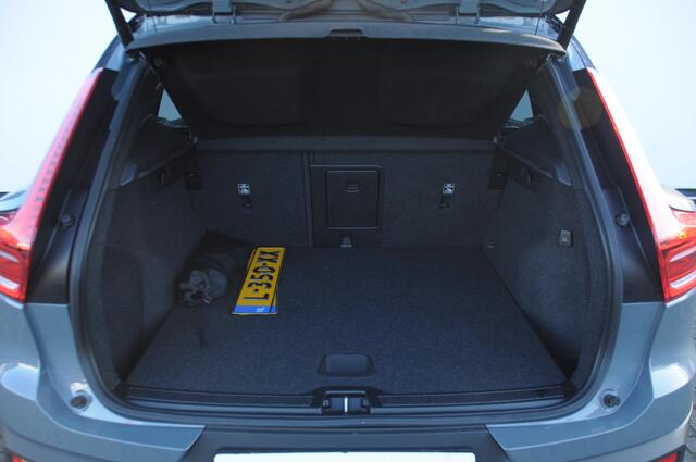 Volvo XC40 T5 262PK Automaat Recharge R-Design Gereserveerd