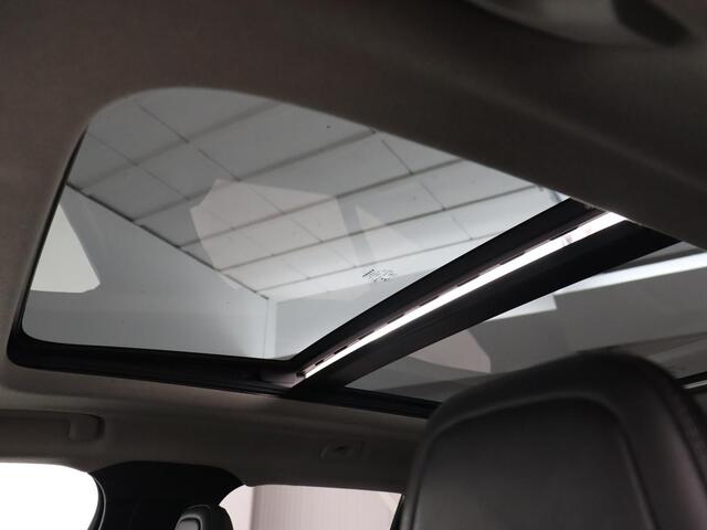 Volvo XC40 1.5 T5 Recharge Business Pro | Panoramadak | Adaptive cruise | Camera | Carplay | Half leder | Navigatie | Full LED | PHEV | Plug In