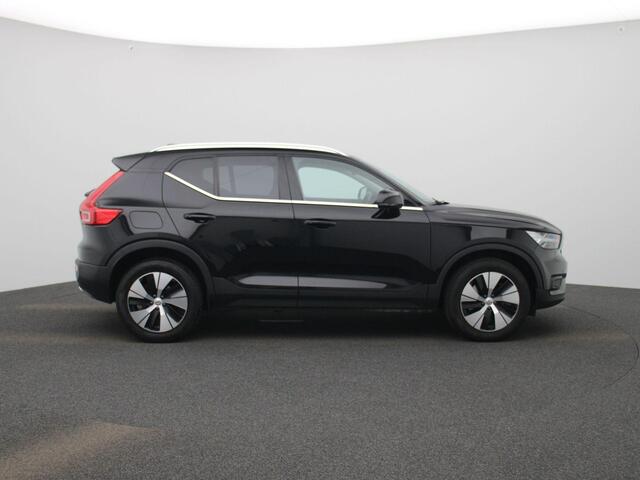 Volvo XC40 T4 Recharge Inscription Expression | Automatische Achterklep | Elektrisch Verstelbare Stoelen | Memoryseats |