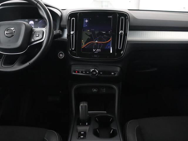 Volvo XC40 1.5 T5 Recharge Momentum Pro | Harman/Kardon | Camera | Carplay | Half leder | Navigatie | Cruise control | Climate control | Parkeerhulp | Full LED | PHEV | Plug In